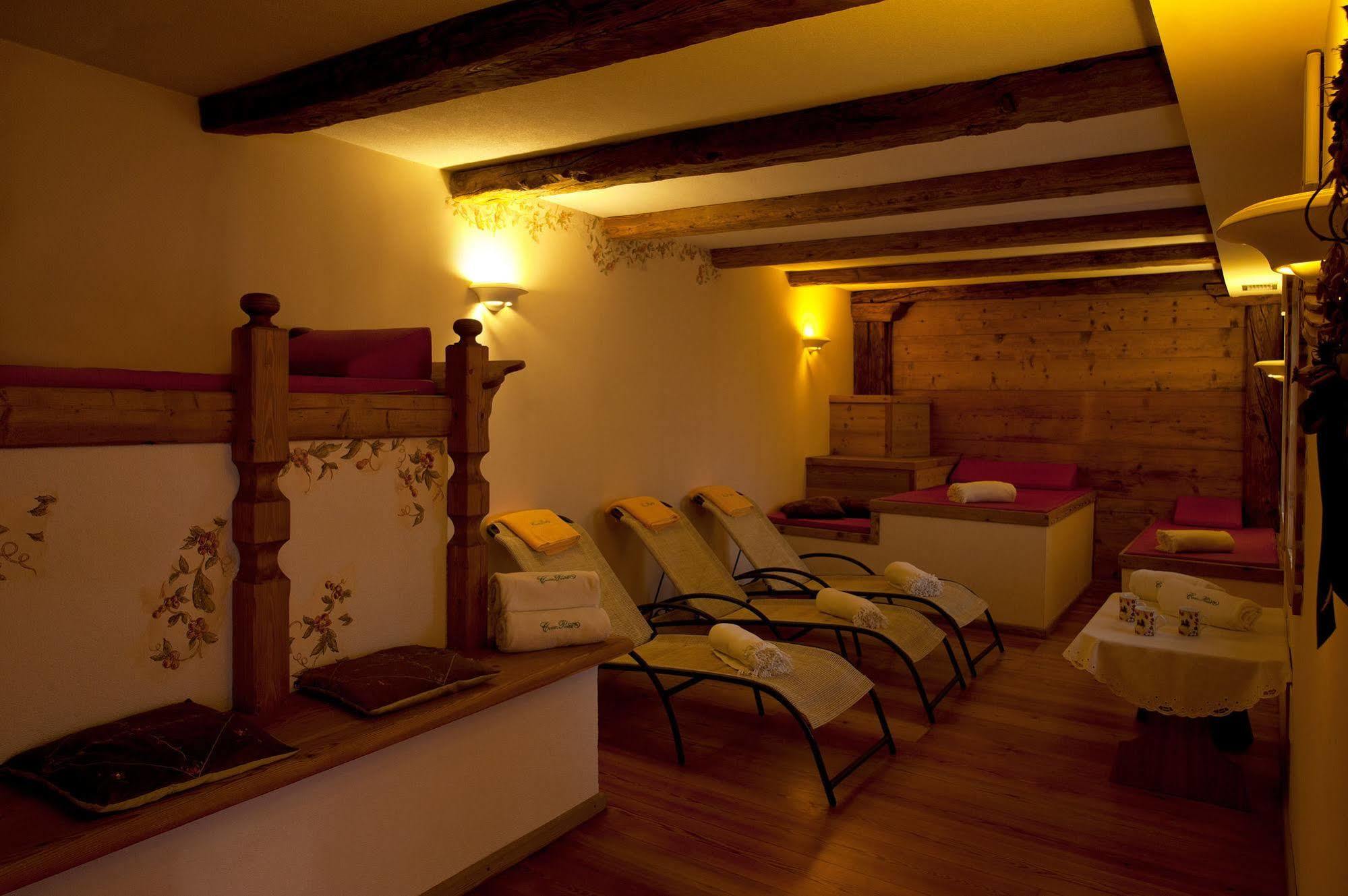 Centro Pineta Family & Wellness Hotel 3*
